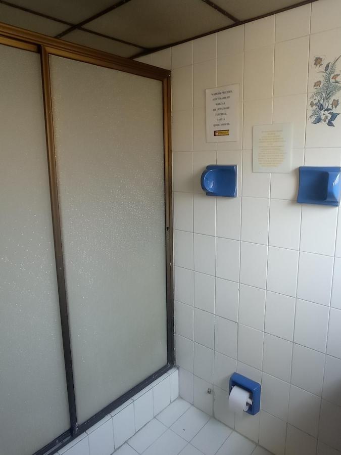 Yellow House Hostel Меделин Екстериор снимка