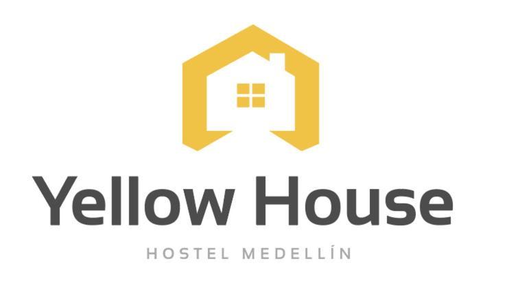 Yellow House Hostel Меделин Екстериор снимка